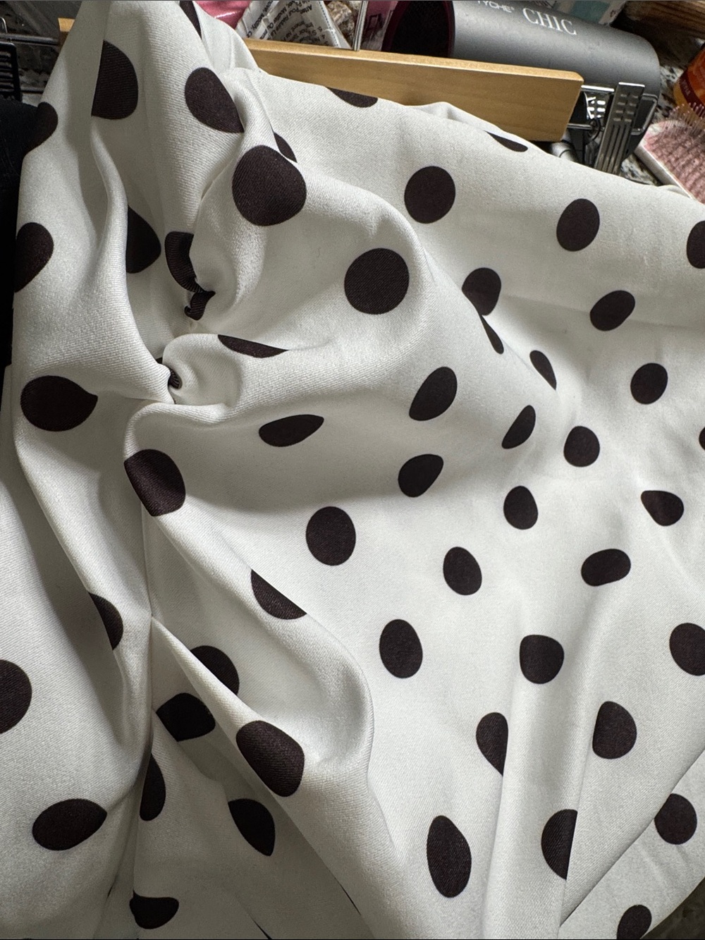 Zara White Satin cropped sleeveless blouse  with Black Polka Dots - Picture 7 of 8